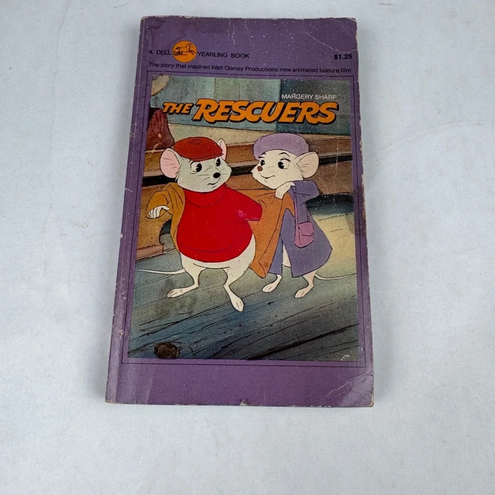 The Rescuers Paperback Book Vintage 1977 Margery Sharp Dell Yearling